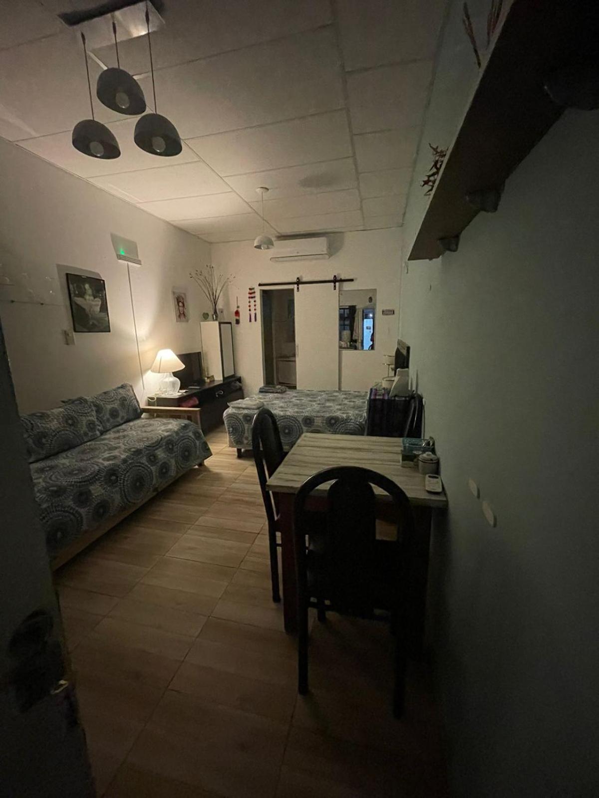 Апартаменти Hospedaje 3 Aeropuerto Ezeiza Pet Friendly Tranfer Gratis Desde Y Hacia El Aeropuerto De Ezeiza A 20 Minutos Екстер'єр фото