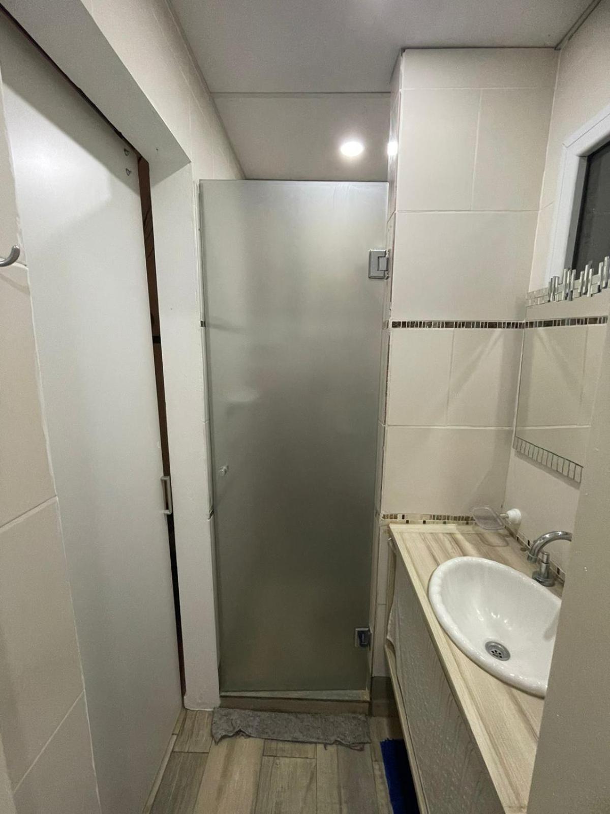 Апартаменти Hospedaje 3 Aeropuerto Ezeiza Pet Friendly Tranfer Gratis Desde Y Hacia El Aeropuerto De Ezeiza A 20 Minutos Екстер'єр фото