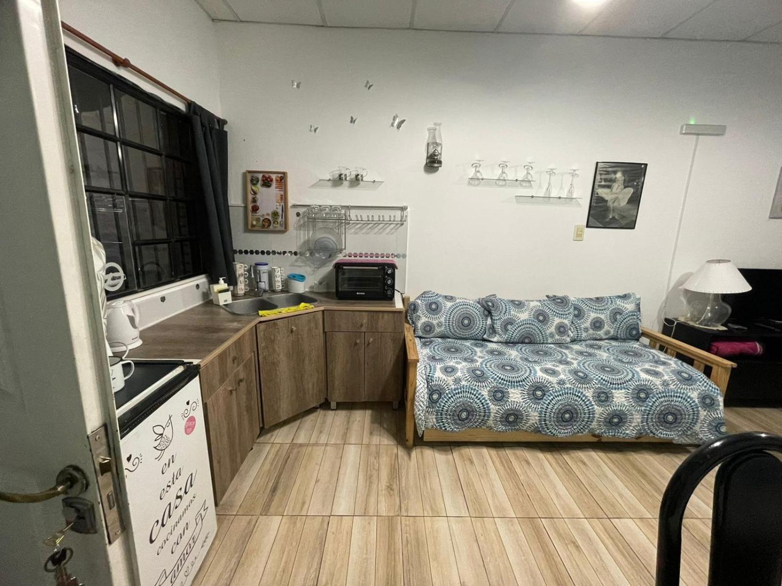 Апартаменти Hospedaje 3 Aeropuerto Ezeiza Pet Friendly Tranfer Gratis Desde Y Hacia El Aeropuerto De Ezeiza A 20 Minutos Екстер'єр фото